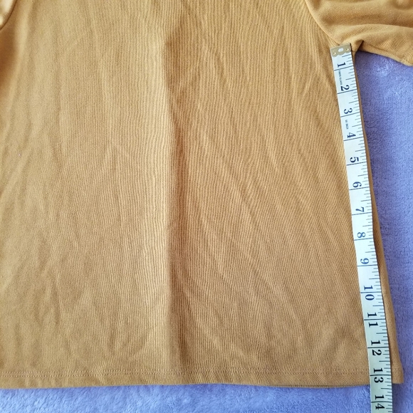 FOREVER 21 Mustard Yellow Puff Sleeve Top - Picture 9 of 11